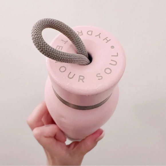 Aquio Bluetooth Water Bottle Speaker iHome Pink - Picture 7 of 11